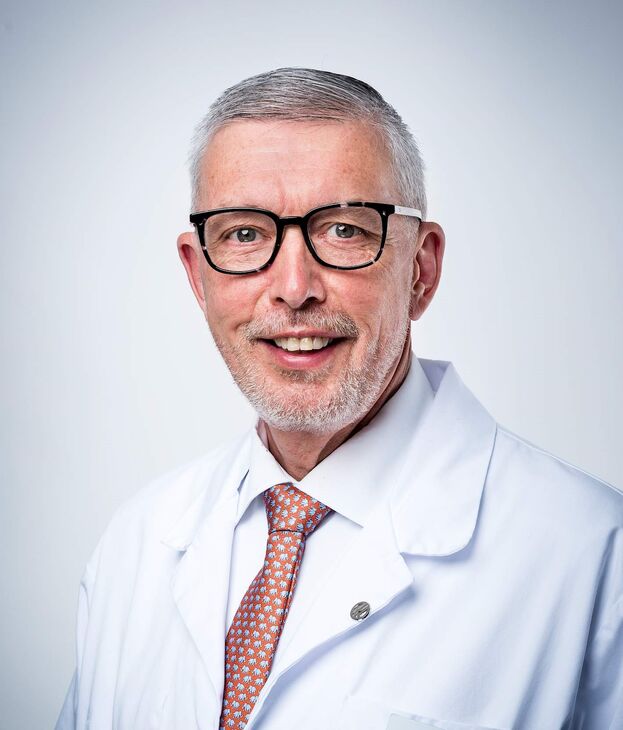Docteur Cardiologue Daniel Eggleston